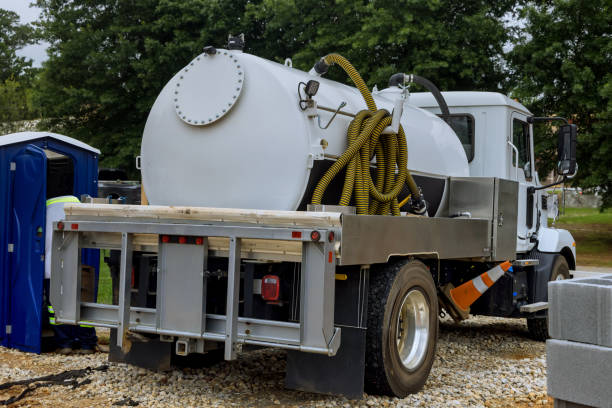 Portable Toilet Options We Offer in Winfield, MO